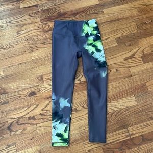 Women’s Calia by Carrie Underwood yoga pants, size XS, like new